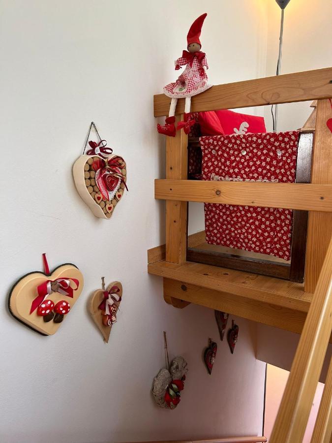 Ferienwohnung La Tana Del Lupo Camporosso  Exterior foto