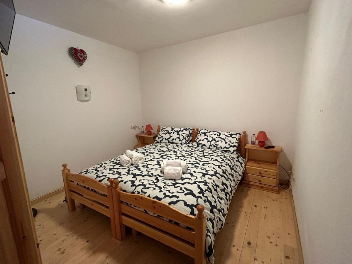 Ferienwohnung La Tana Del Lupo Camporosso  Exterior foto