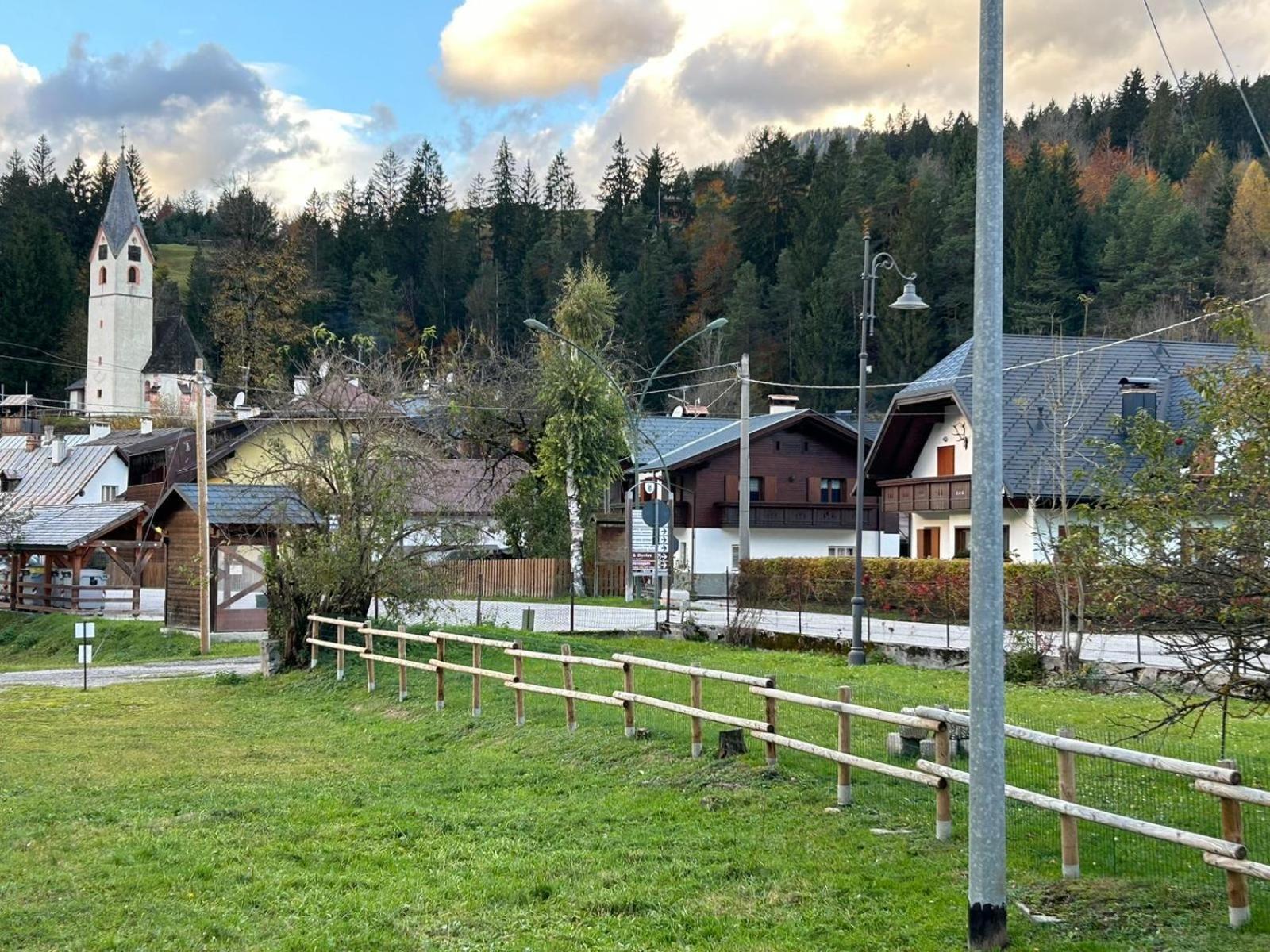 Ferienwohnung La Tana Del Lupo Camporosso  Exterior foto